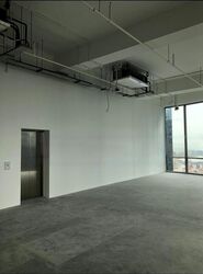 Oxley Tower (D1), Office #458337121